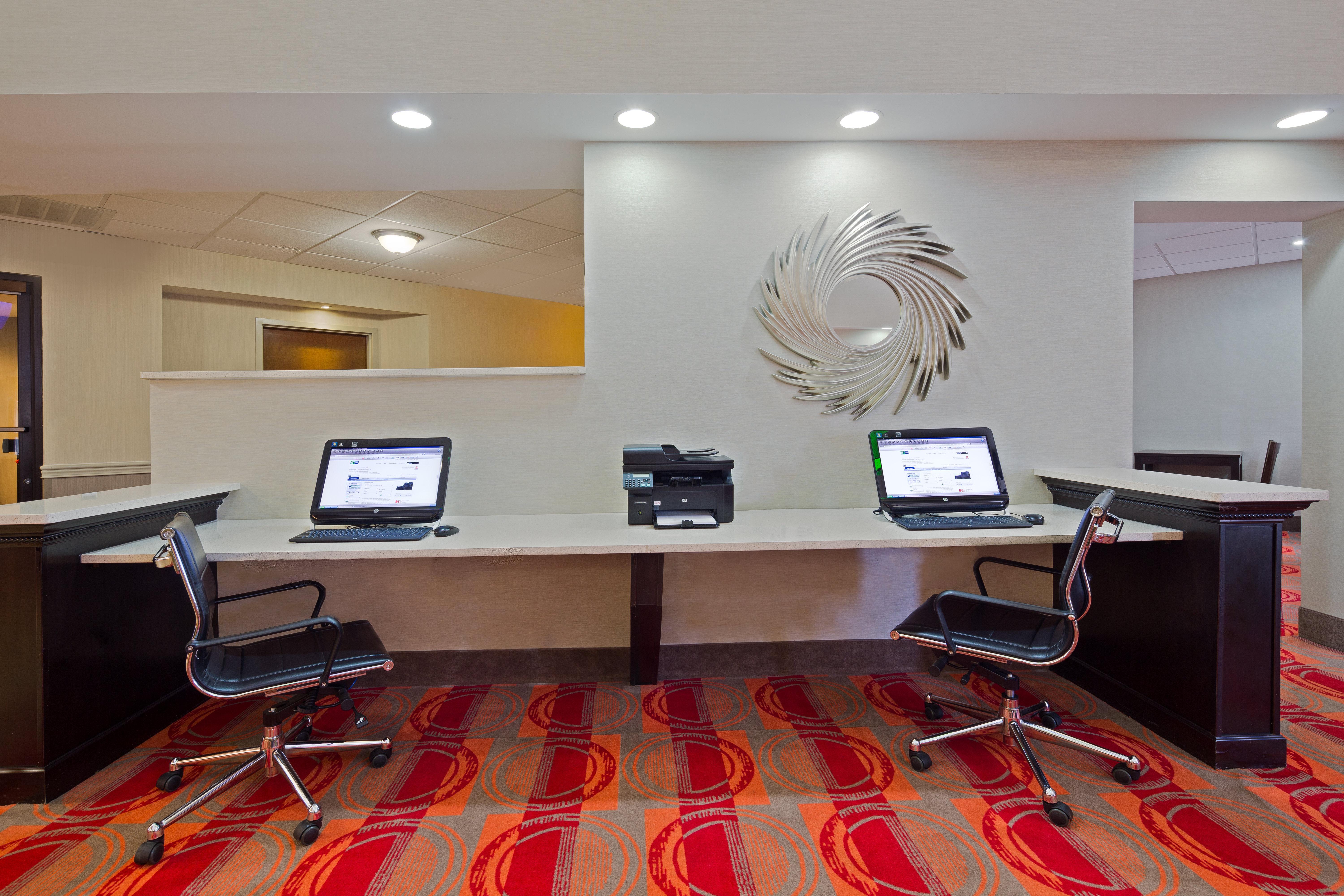 Holiday Inn Express Harrisburg I-81 - Hershey By Ihg Manadahill Exterior foto