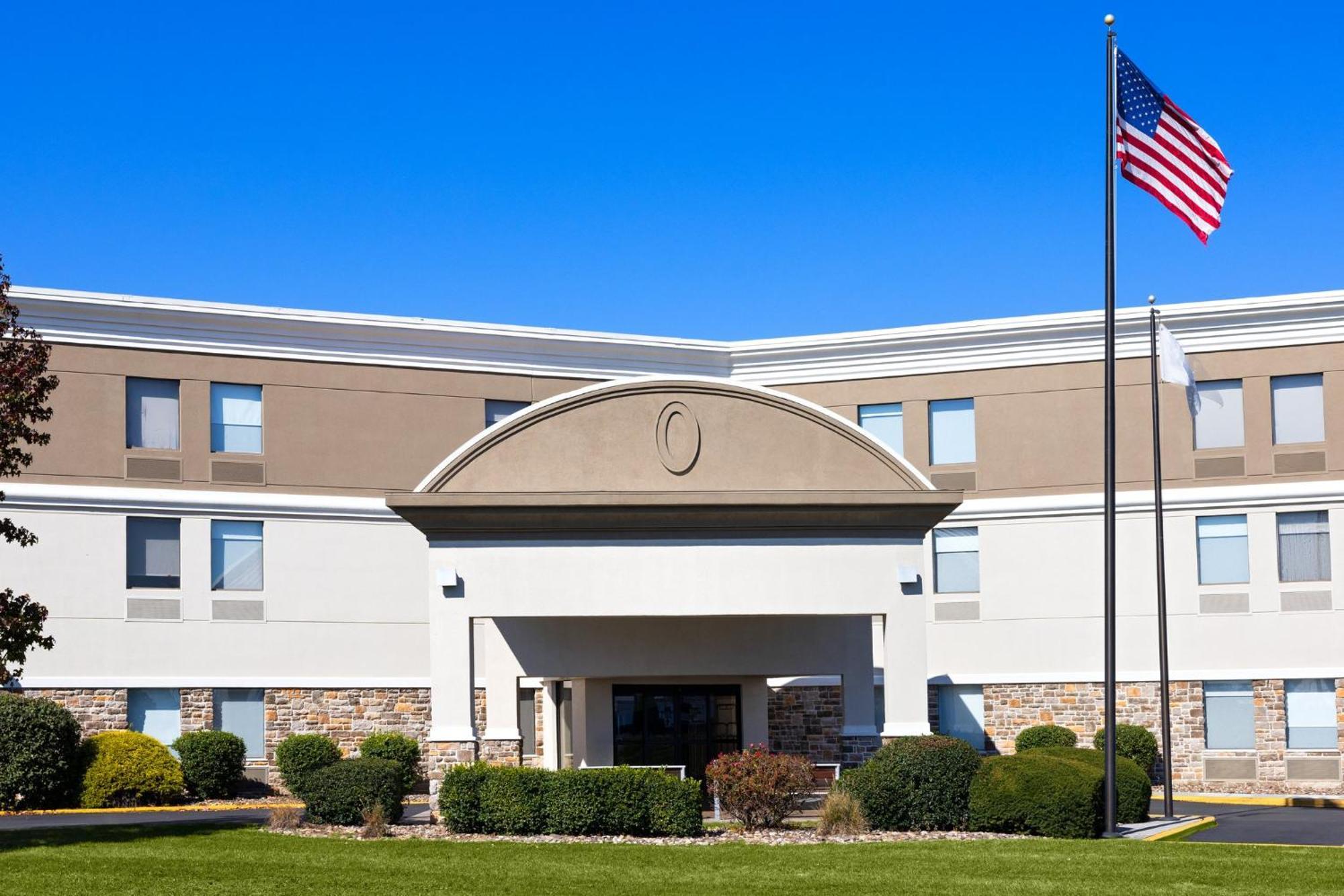 Holiday Inn Express Harrisburg I-81 - Hershey By Ihg Manadahill Exterior foto